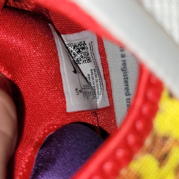 Lebron 19. Nike. Fruity Pebbles.  Mens size 8. BRAND NEW. - Picture 9 of 12